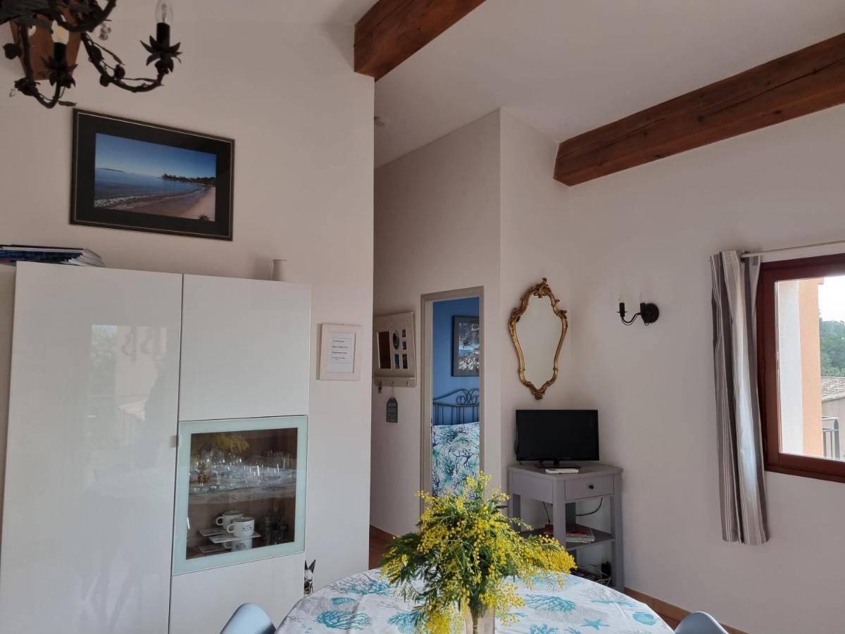 Ferienwohnung Coustelline Le Lavandou Exterior foto